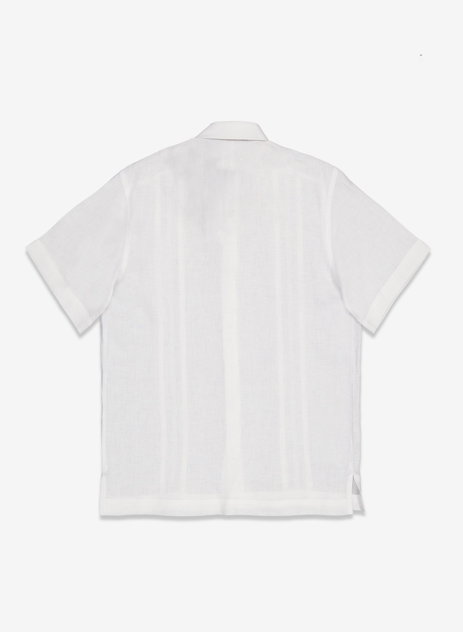 CAMISA GUAYABERA MANGA CORTA ESPALDA