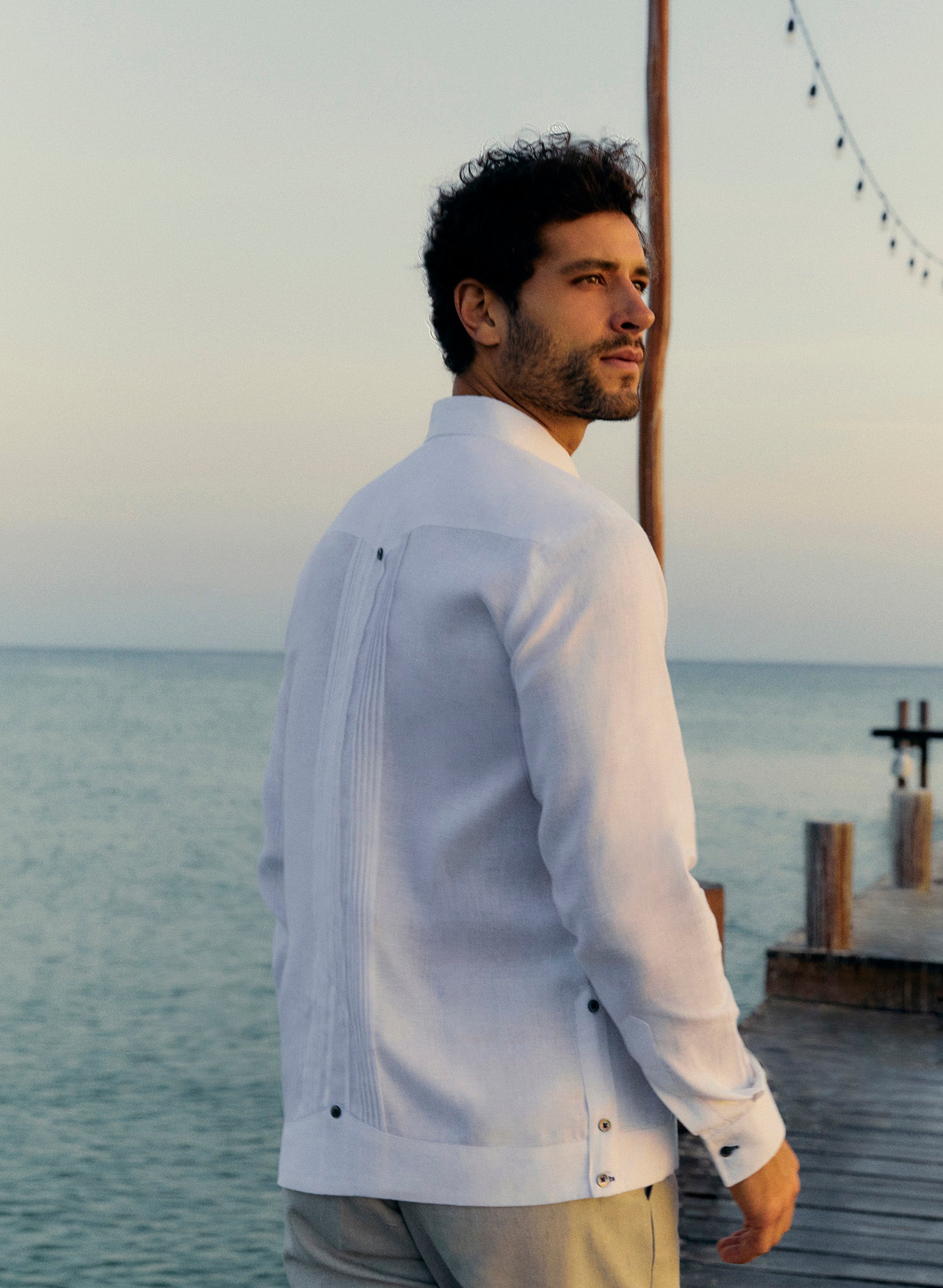 Guayabera Cuevas