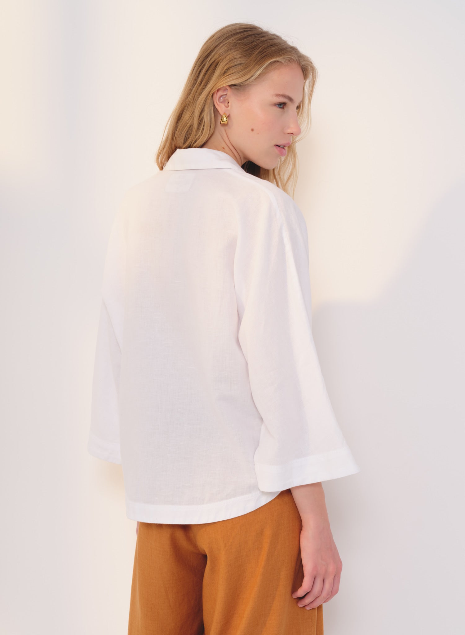 Blusa con cuello camisero Lino Algodón Bomla