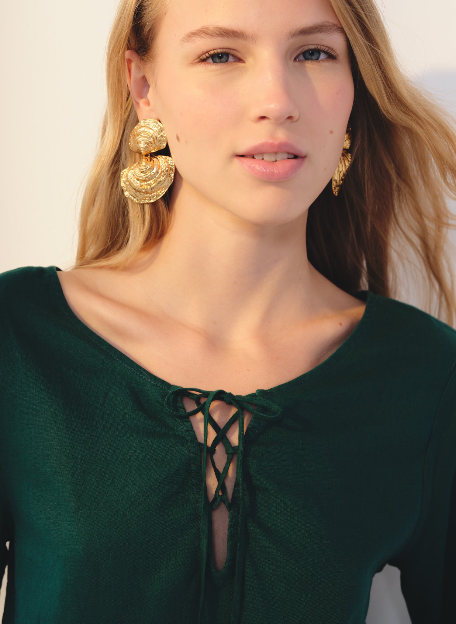 Blusa con olanes Lino Algodón Kalfrana