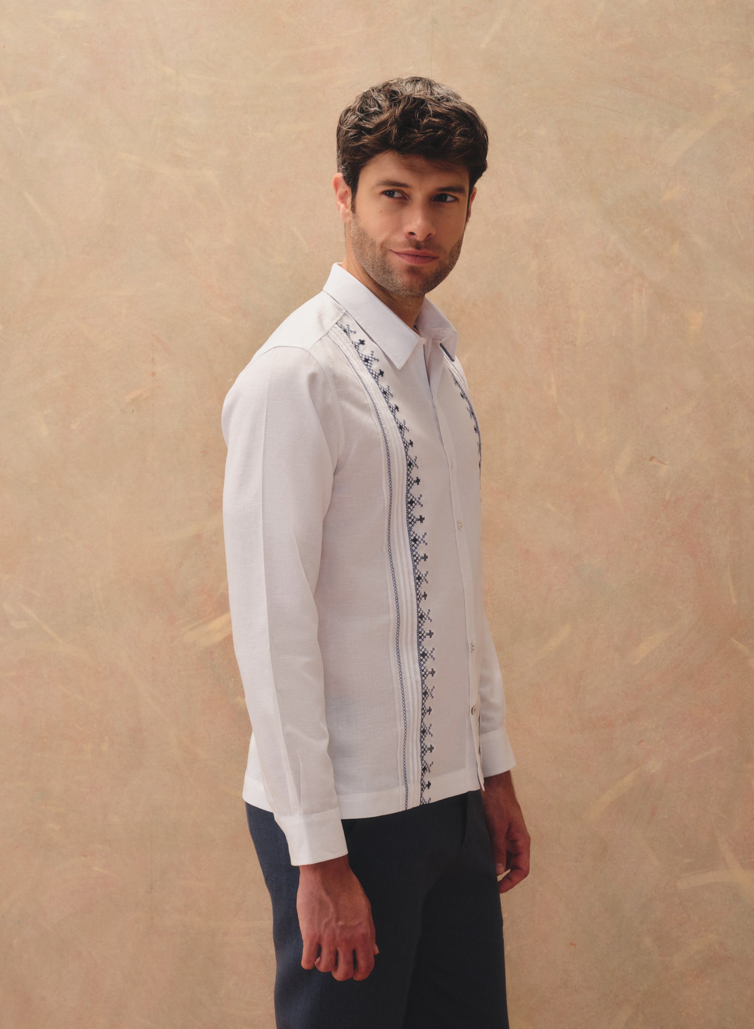 Guayabera manga larga 100% Lino Felser