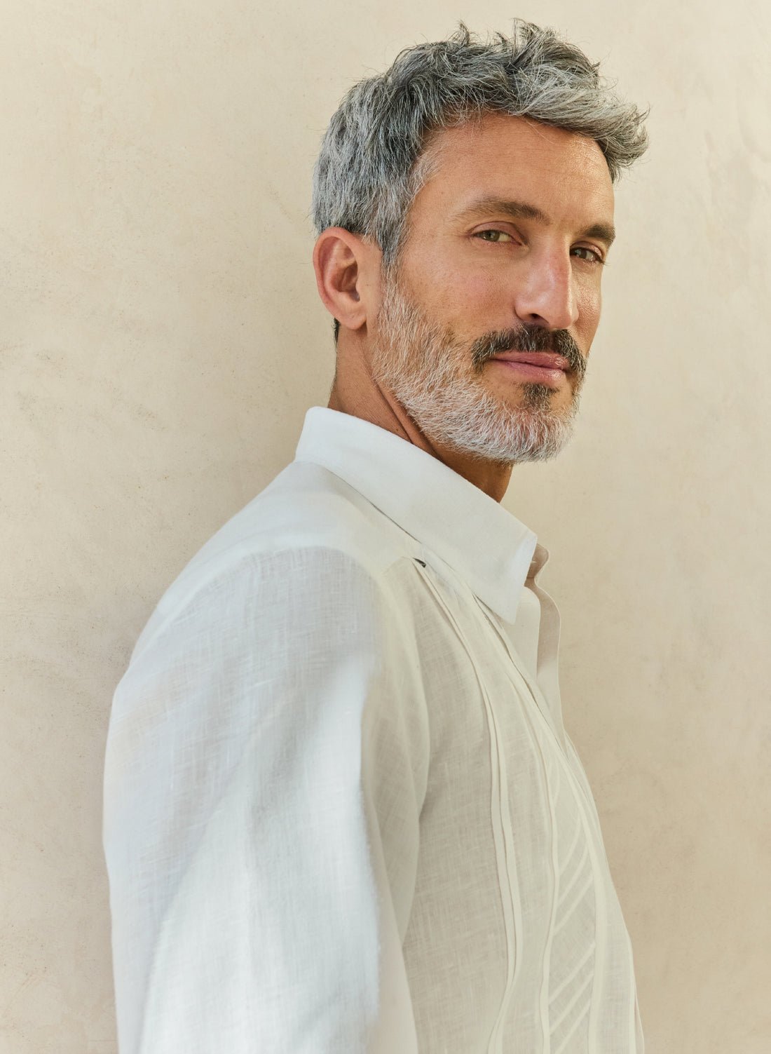 Guayabera manga larga 100% Lino Radulf