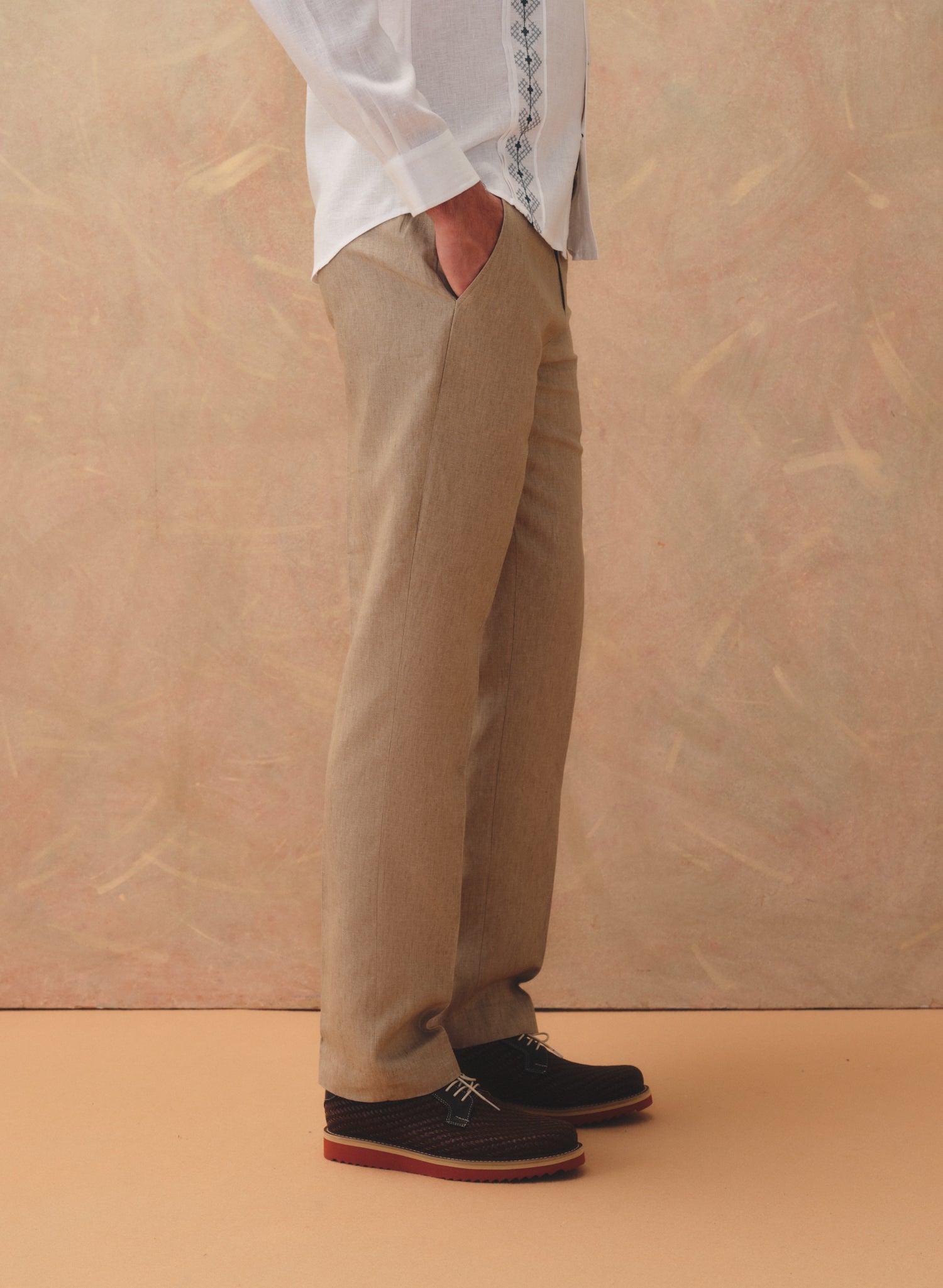 Pantalón 100% Lino Slim Chino Caqui