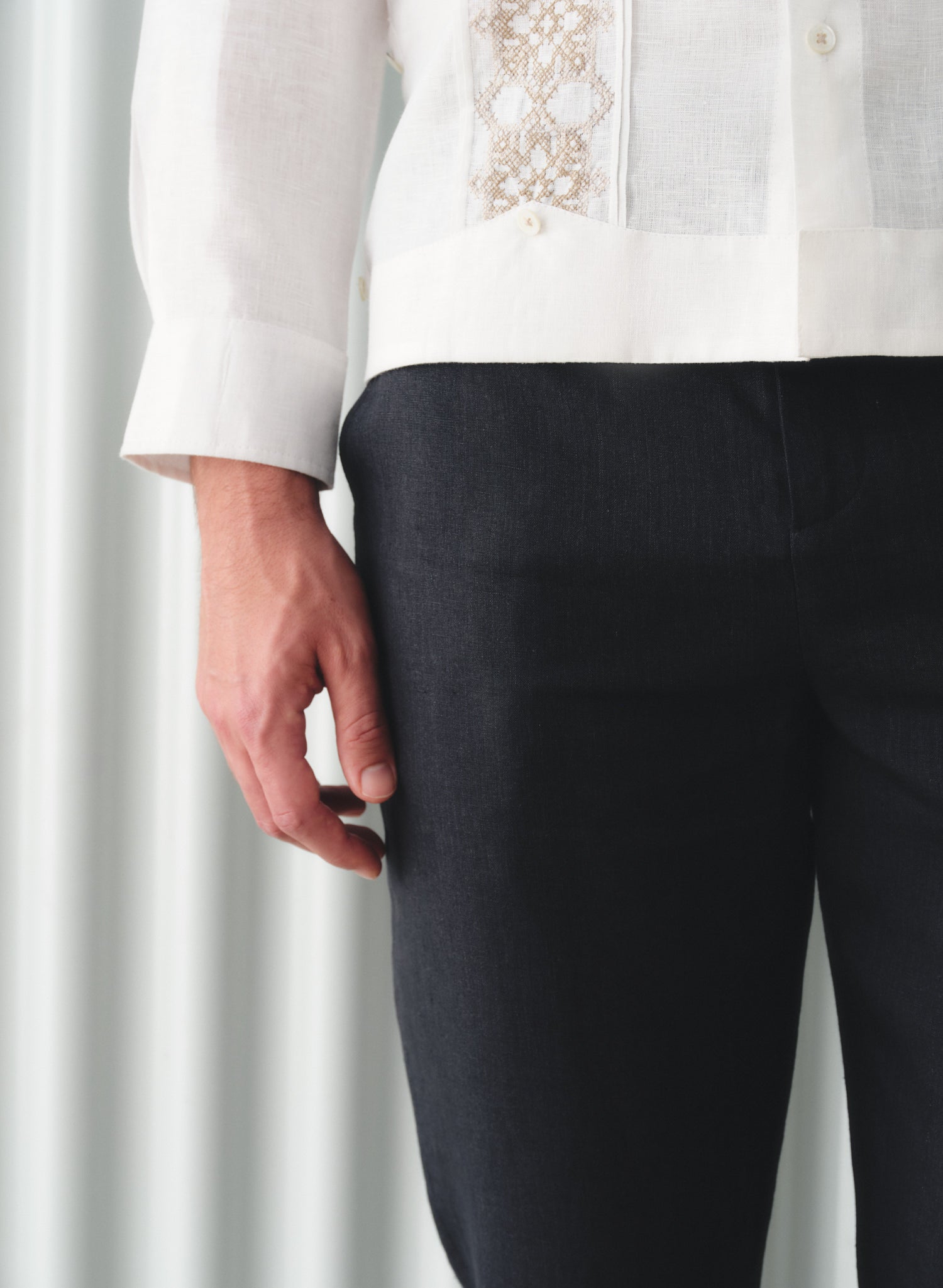 Pantalón 100% Lino Slim Chino Negro