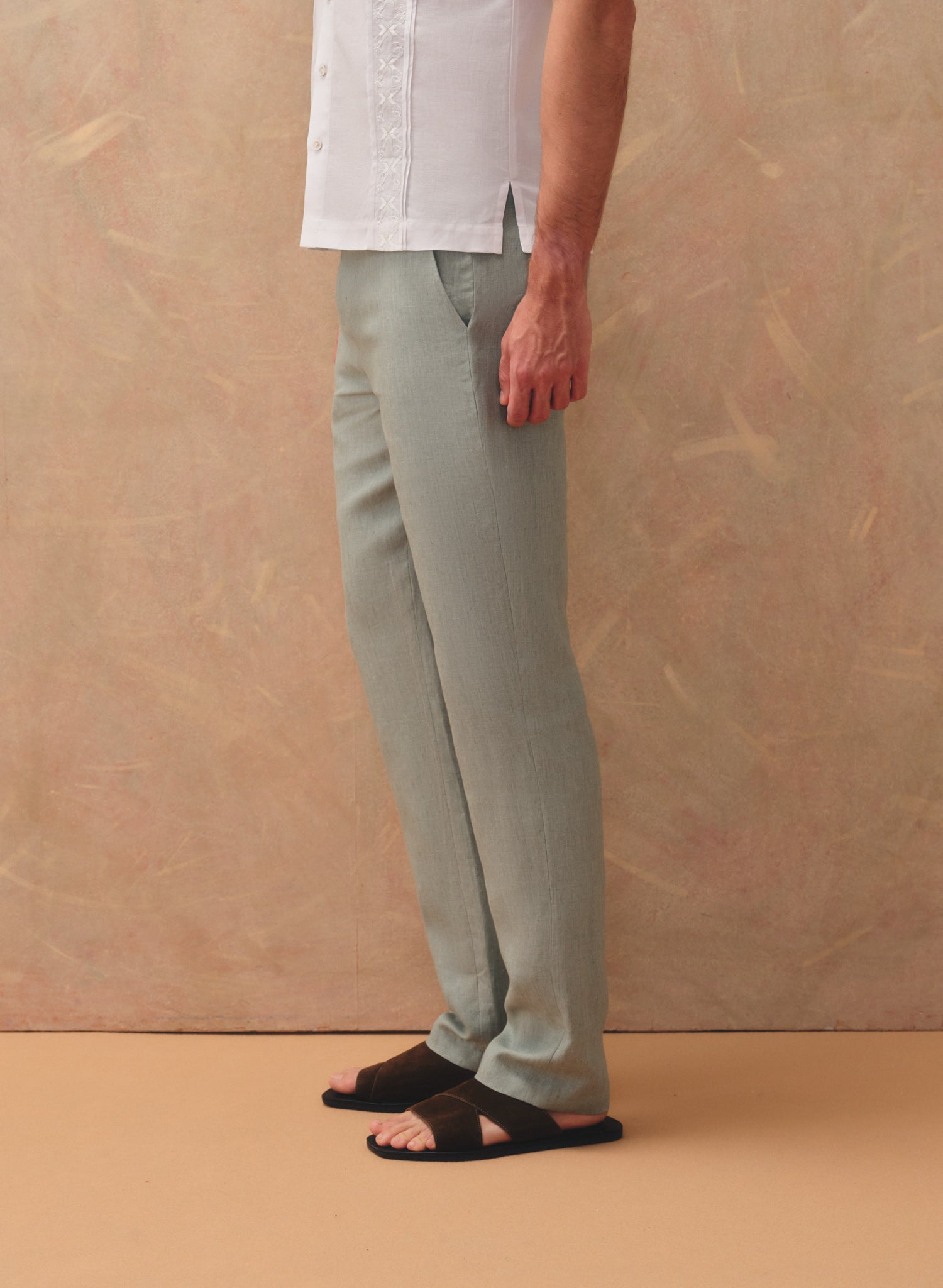 Pantalón 100% Lino Slim Chino Verde Oliva