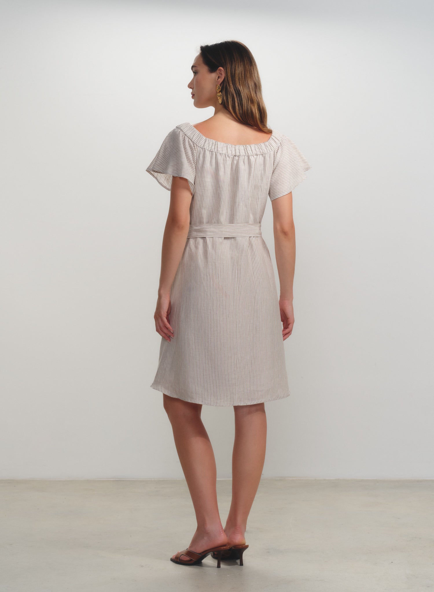 Vestido de rayas con escote bandeau 100% Lino Hinata
