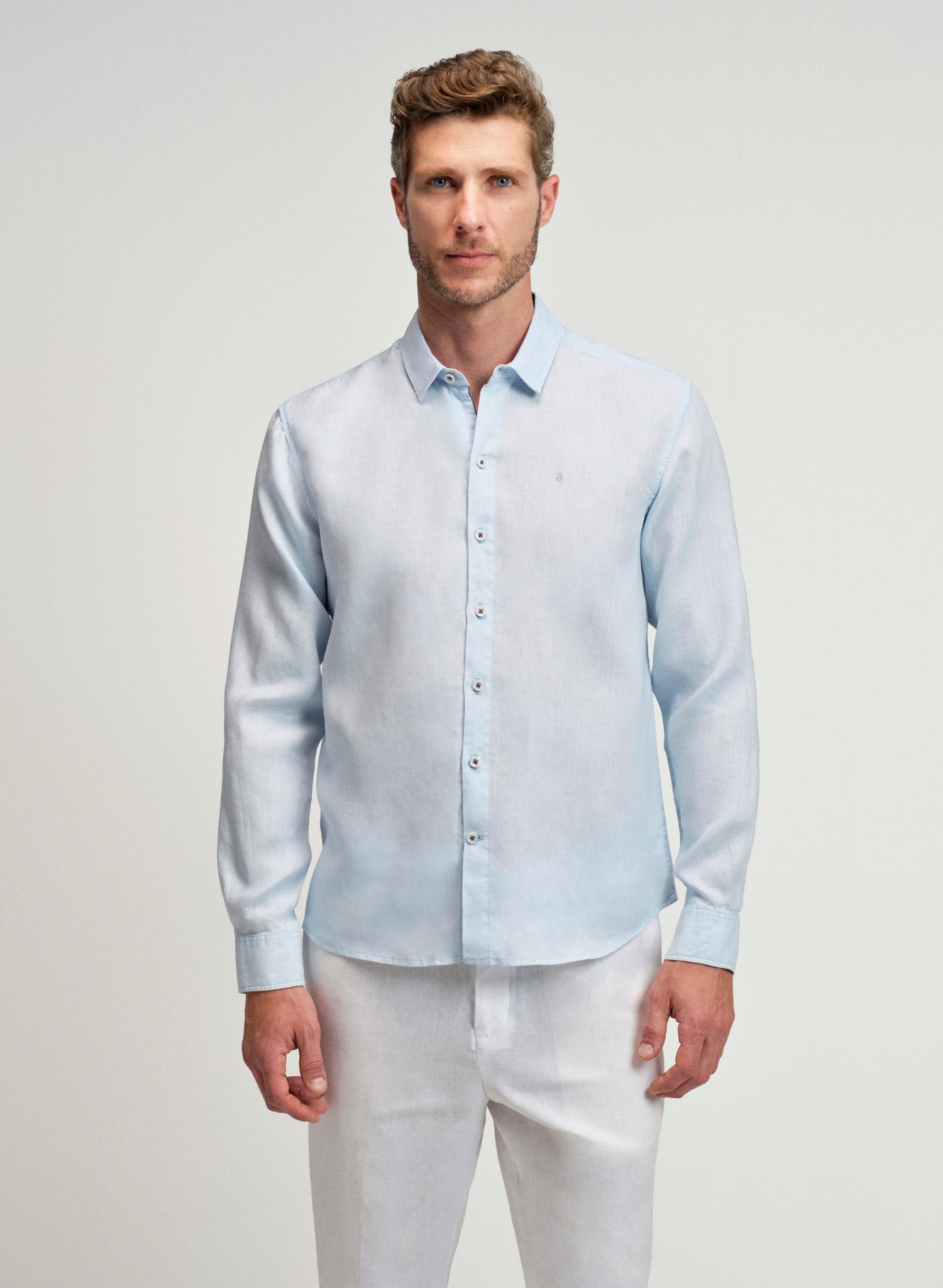 camisa manga larga azul paa hombre  frente
