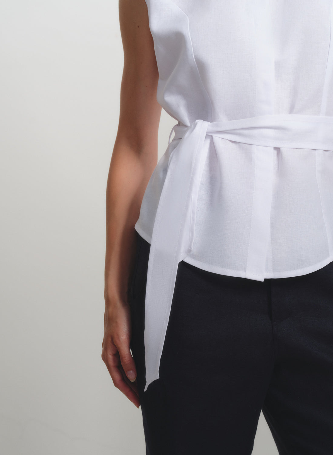 Blusa sin mangas 100% lino Brithney