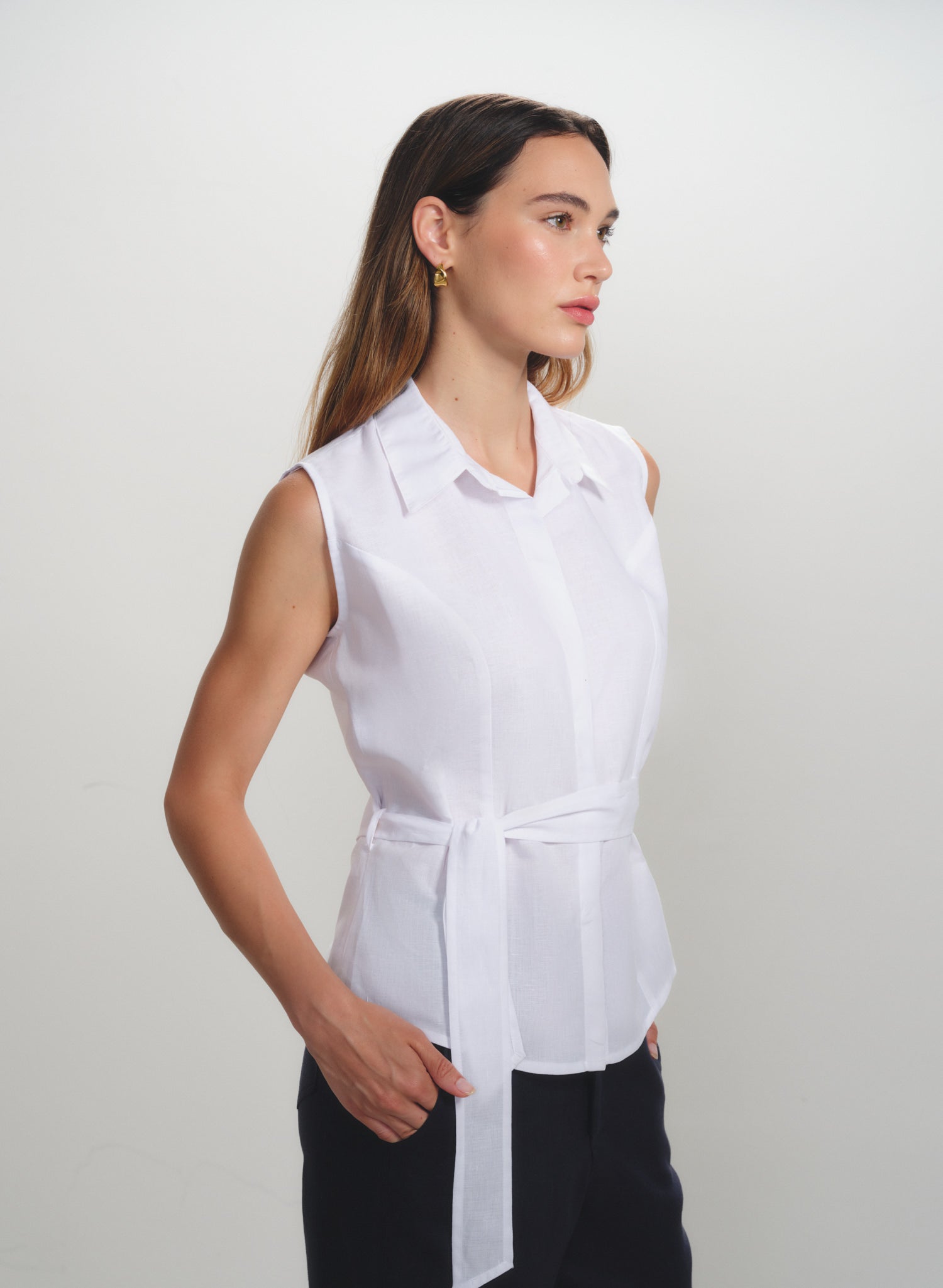 Blusa sin mangas 100% lino Brithney