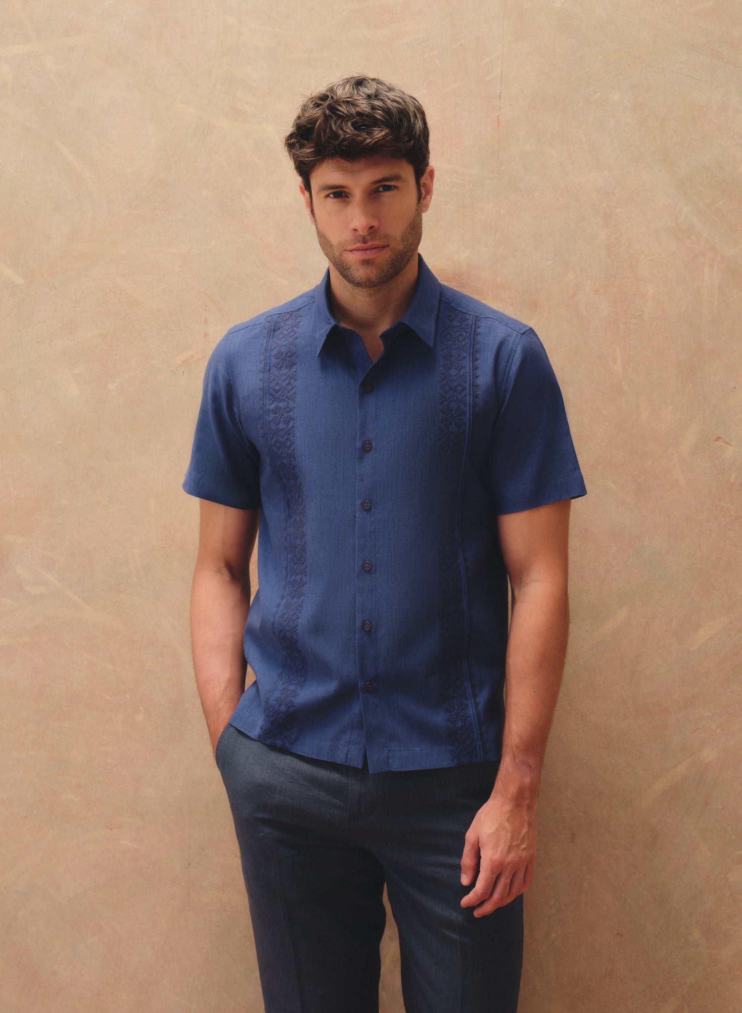 Guayabera manga corta 100% Lino Declan