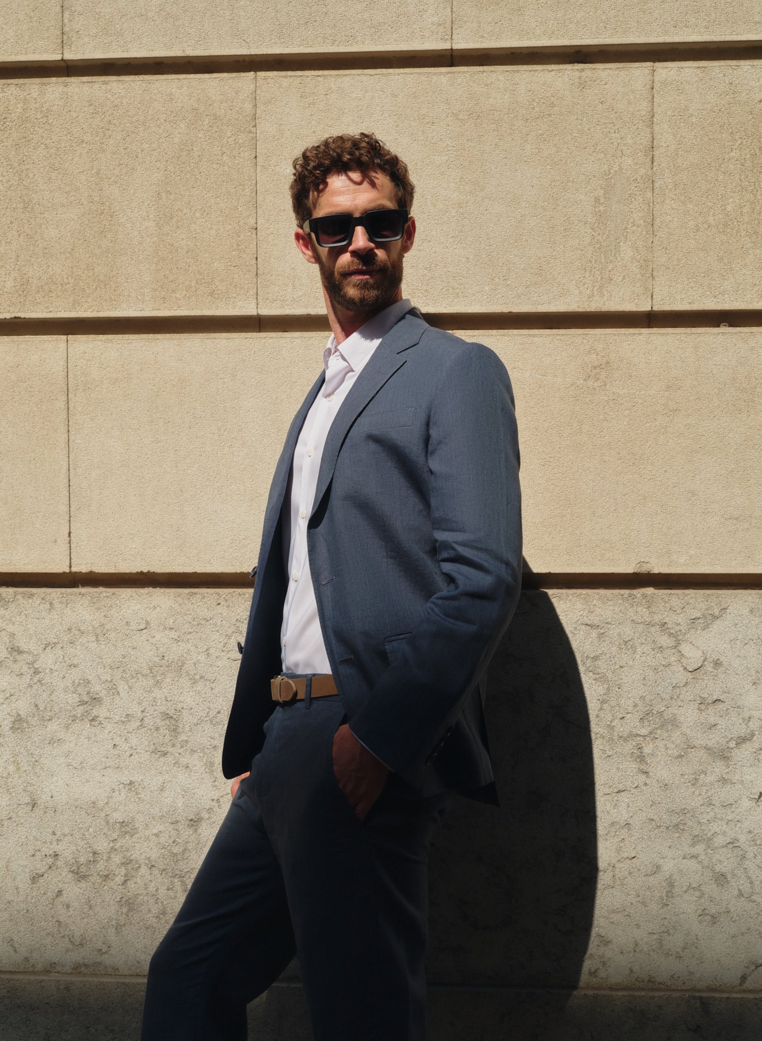 traje de lino azul marino hombre