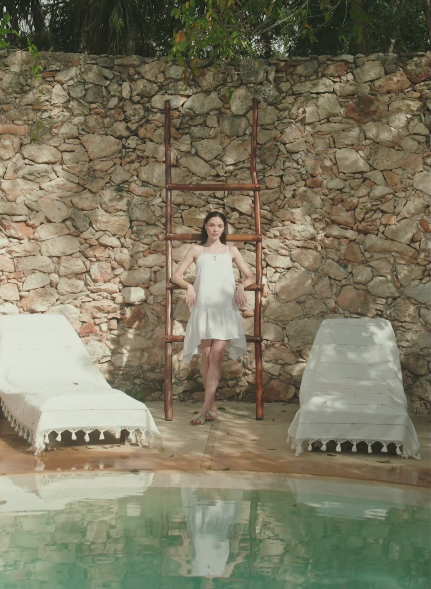 Vestido corto 100% Lino Emleka